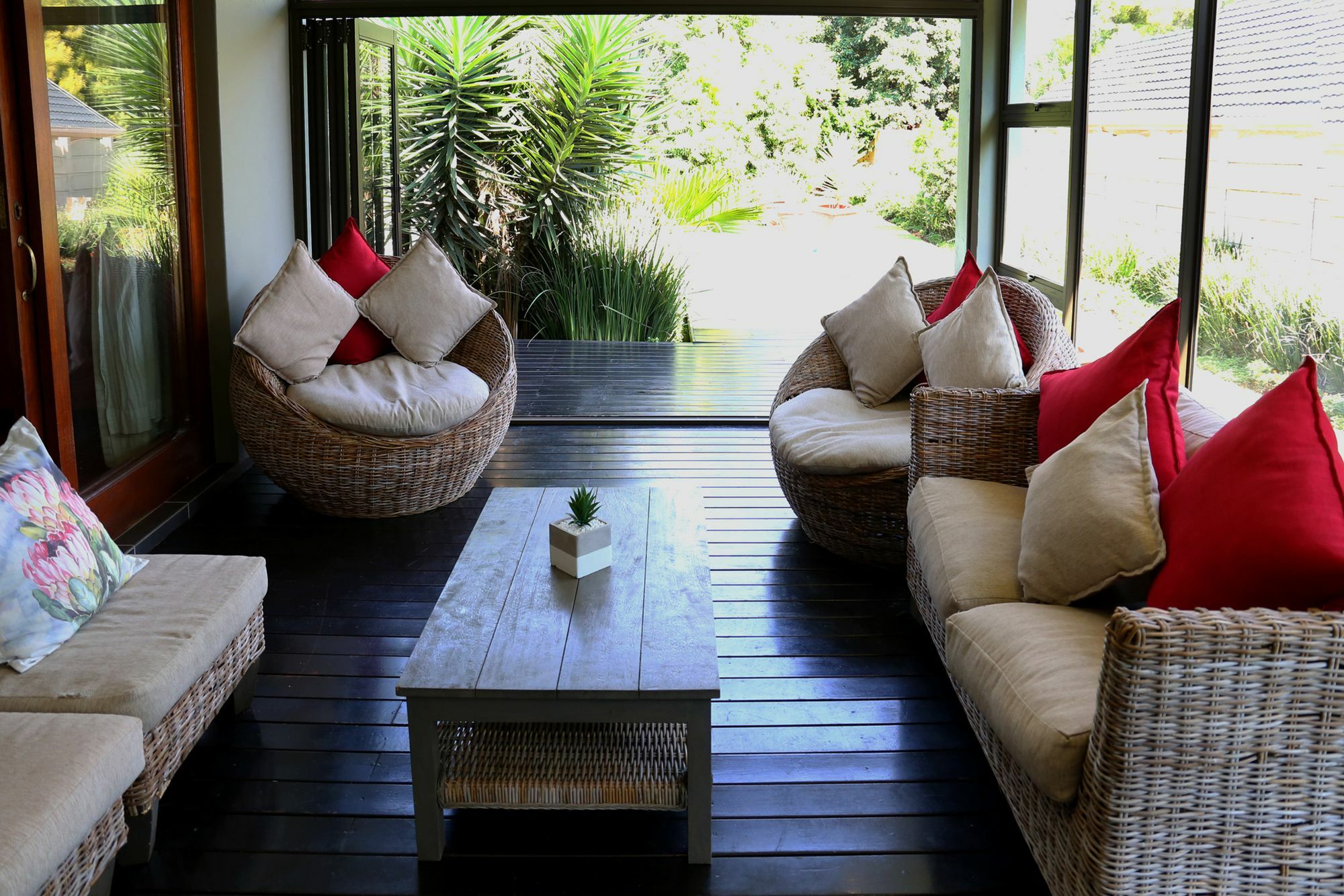 Morulana Guest House Kempton Park Buitenkant foto